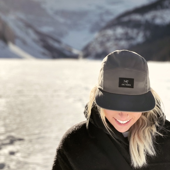 Meet your Posher, Rebecca - Picture 1 of 1